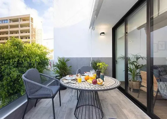 Sunnyland Playa Americas 公寓 *