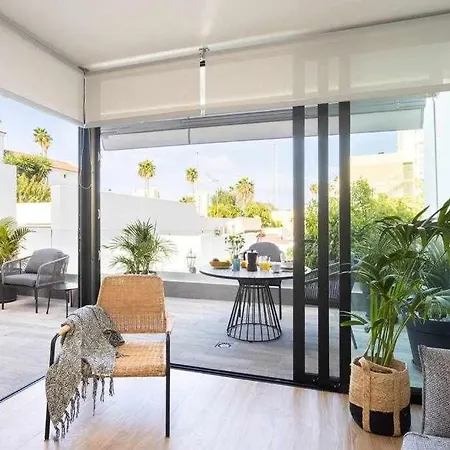 Sunnyland Playa Americas 公寓